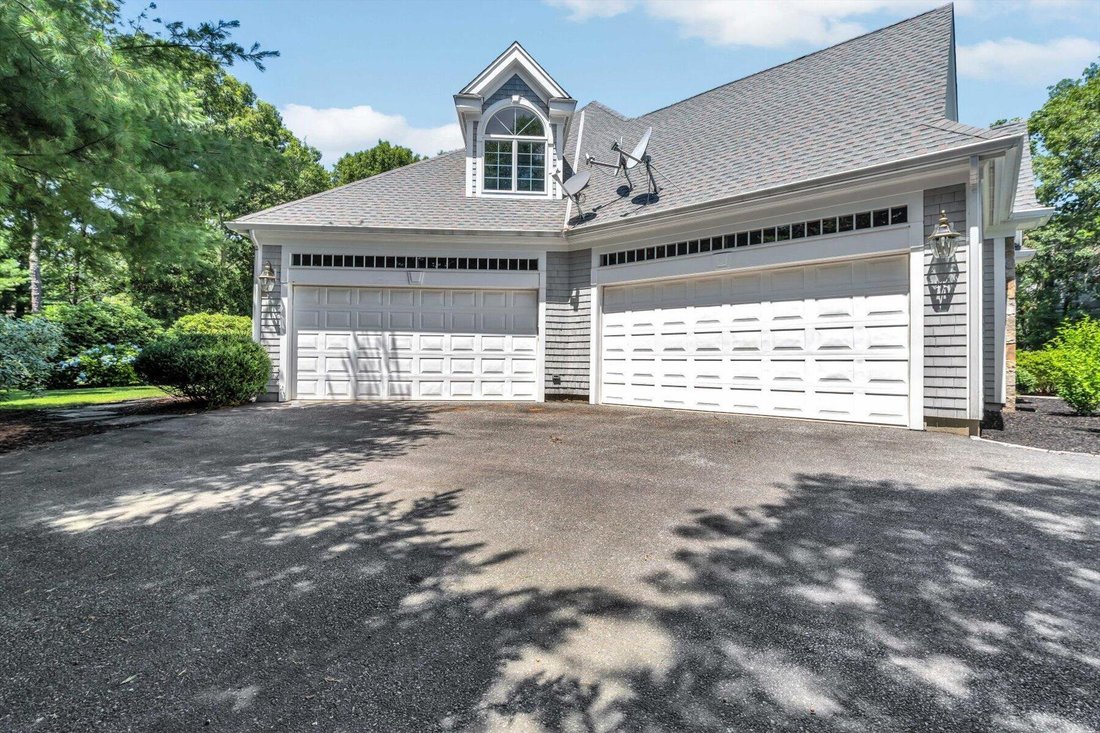 Condo in Mashpee, Massachusetts, United States 5 - 18518372