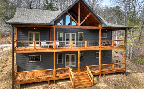 House in Mineral Bluff, Georgia, United States 1