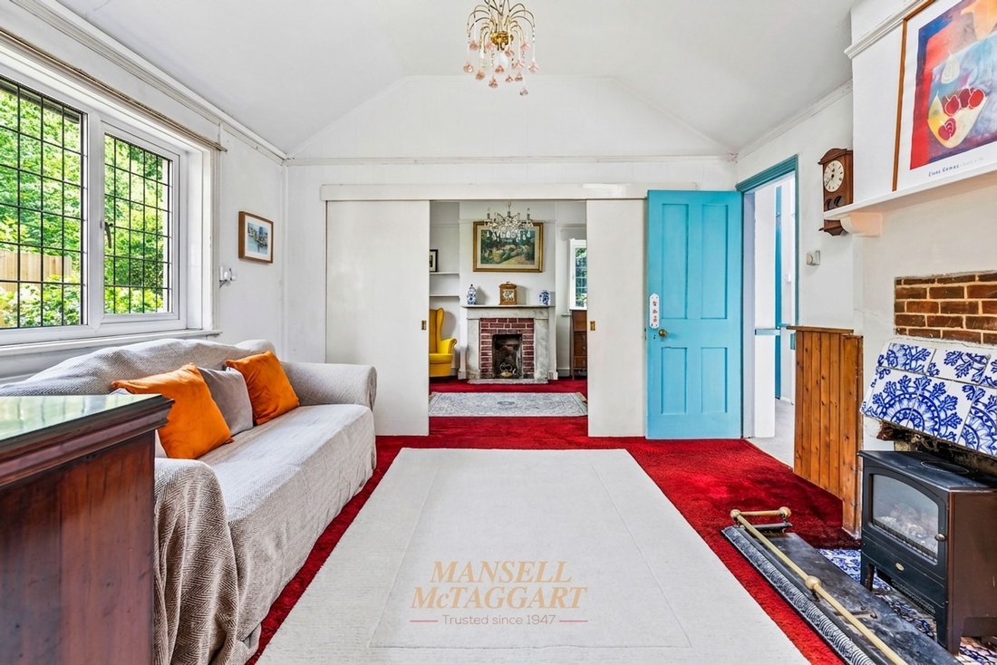 Bungalow in Edenbridge, England 5 - 18213521