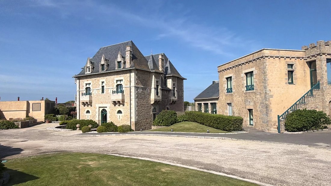 Estate in Le Croisic, Pays de la Loire, France 1 - 18516040