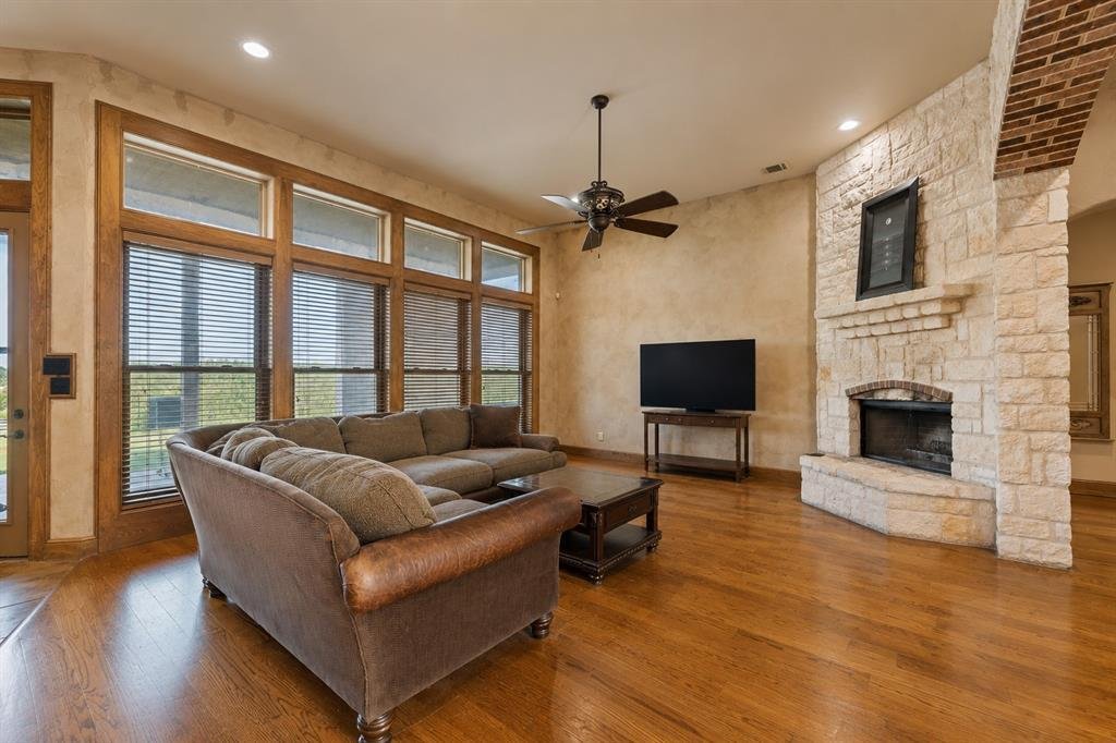 House in Weatherford, Texas, United States 5 - 18509261