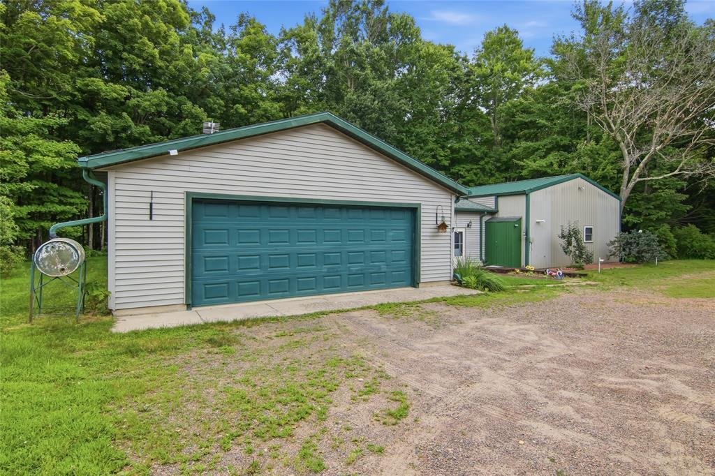 House in Weyerhaeuser, Wisconsin, United States 1 - 18508406