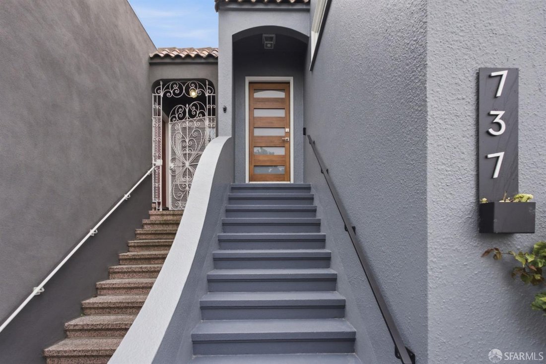 House in San Francisco, California, United States 5 - 18519772