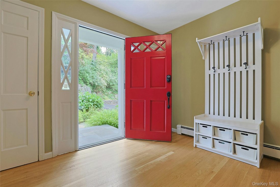 House in Mount Kisco, New York, United States 2 - 18520003