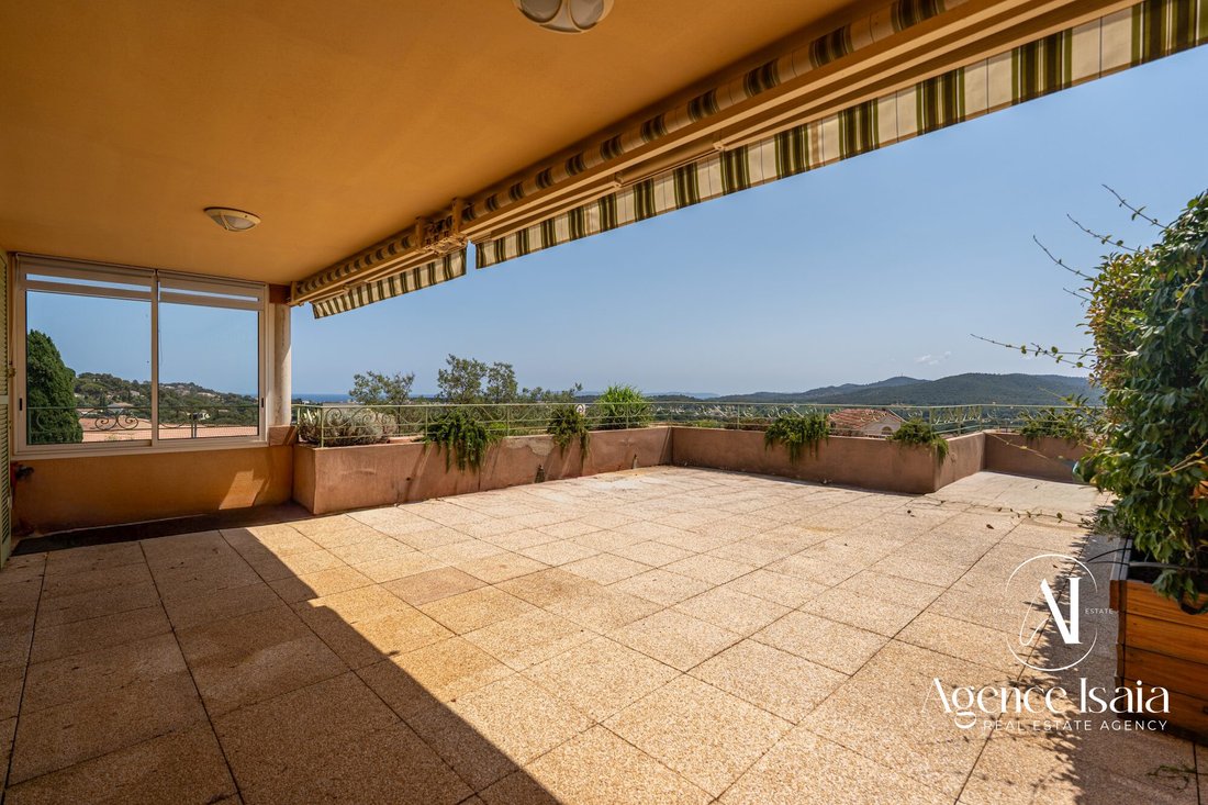 Apartment in Nord Est, Bormes-les-Mimosas, France 2 - 18229254