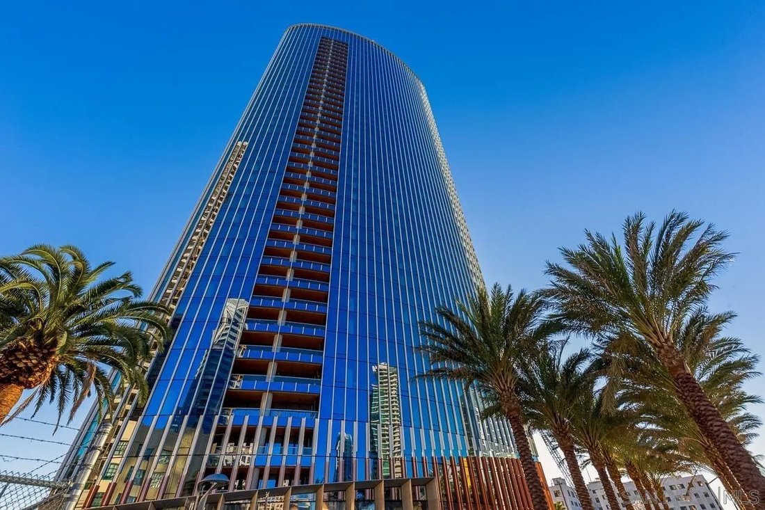 Condo in San Diego, California, United States 3 - 18513153