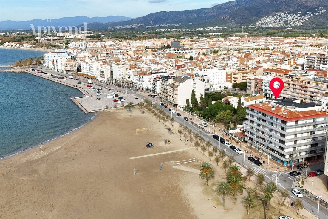 Apartment in Roses, Catalonia, Spain 4 - 18515119