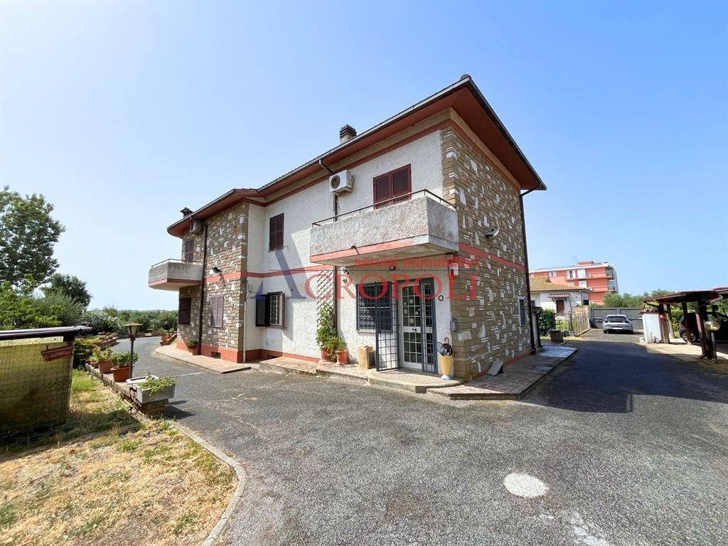 Villa in Giustiniana - La Storta - Olgiata, Rome, Lazio 4 - 18511178