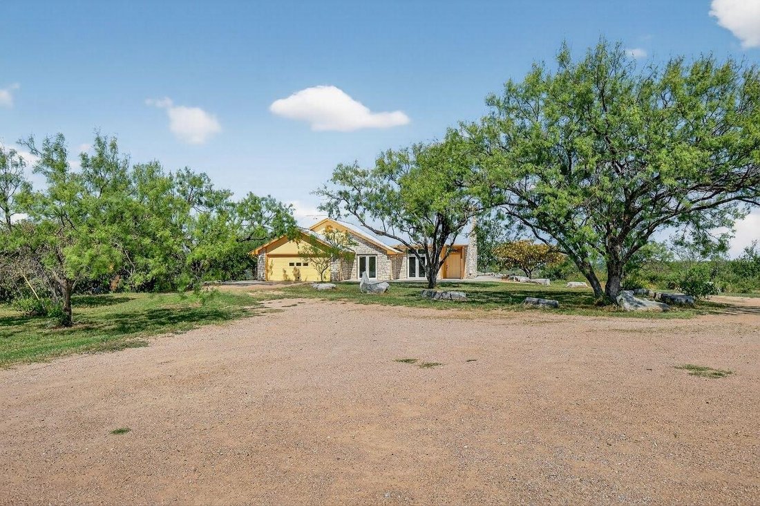 House in Marble Falls, Texas, United States 1 - 18512165
