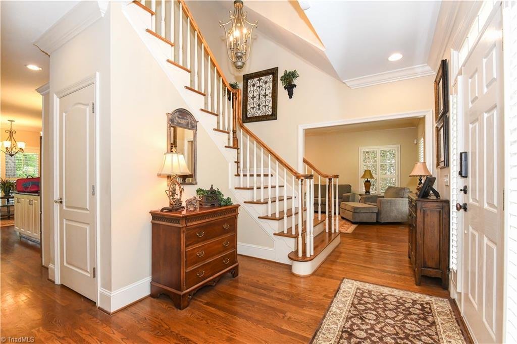 Maison à Greensboro, Caroline du Nord, États-Unis 4 - 18508242