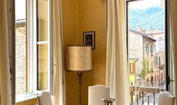 Wohnung in Historisches Zentrum, Como, Lombardei 1