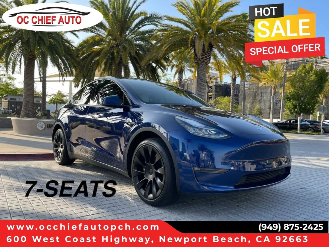 Suv in Newport Beach, CA, United States 1 - 18412275