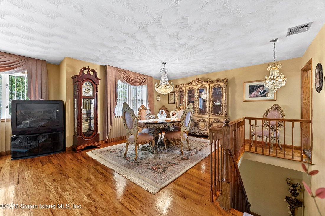 House in New York, New York, United States 4 - 18518407