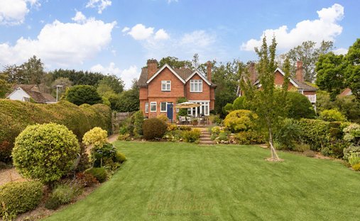 Maison à Hackenden, East Grinstead, Angleterre 1
