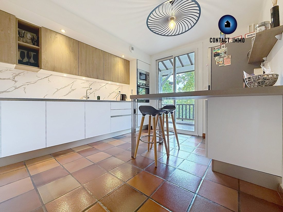 House in Bouquet, Brive-la-Gaillarde, Nouvelle-Aquitaine 2 - 18514654