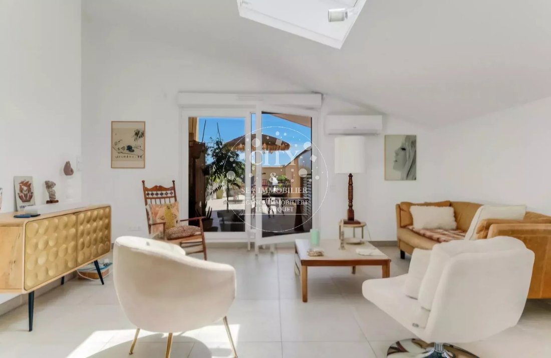 Apartment in Nord, Cogolin, France 5 - 18522224
