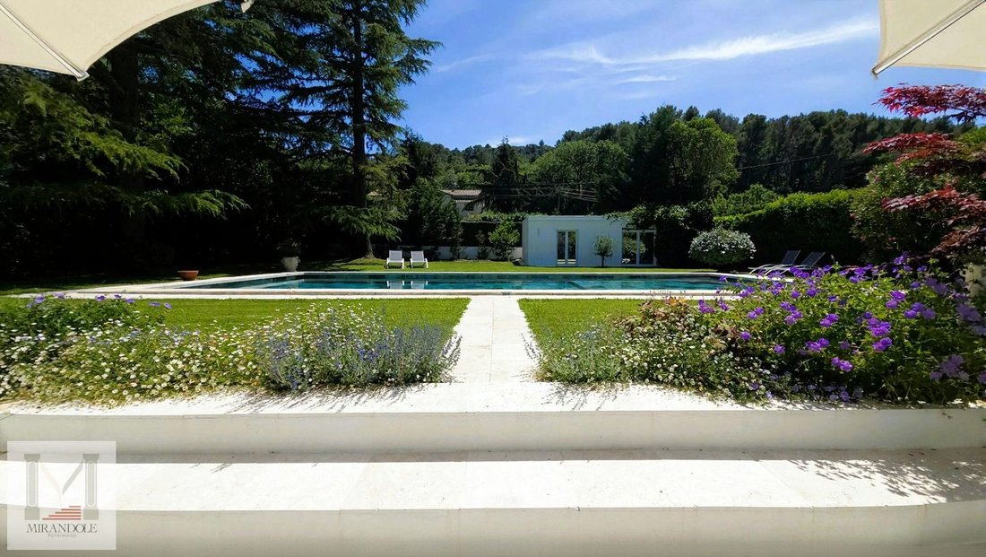 House in Hameau, Simiane-Collongue, France 1 - 18480901