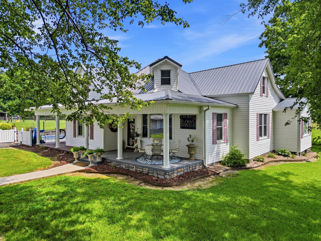 House in Cedar Hill, Tennessee, United States 1 - 18512463