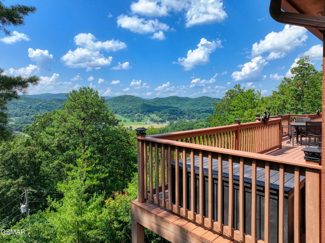 House in Sevierville, Tennessee, United States 2 - 18512398