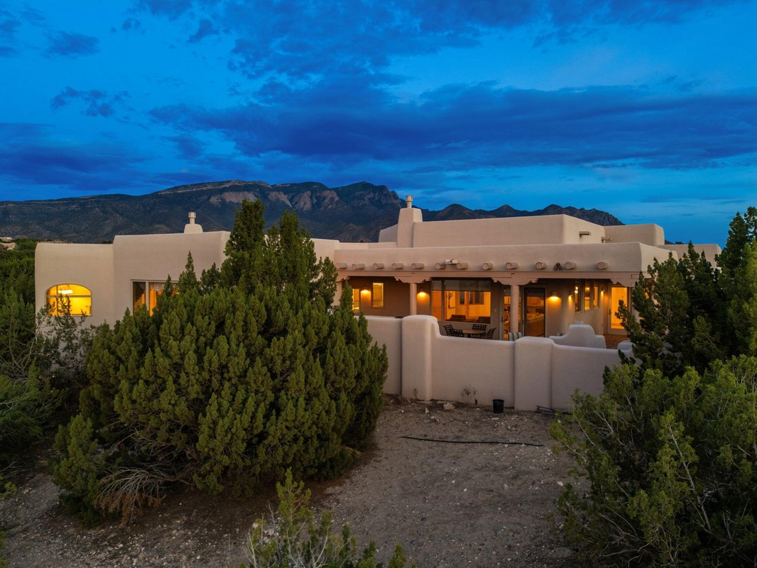 House in Placitas, New Mexico, United States 1 - 18515052