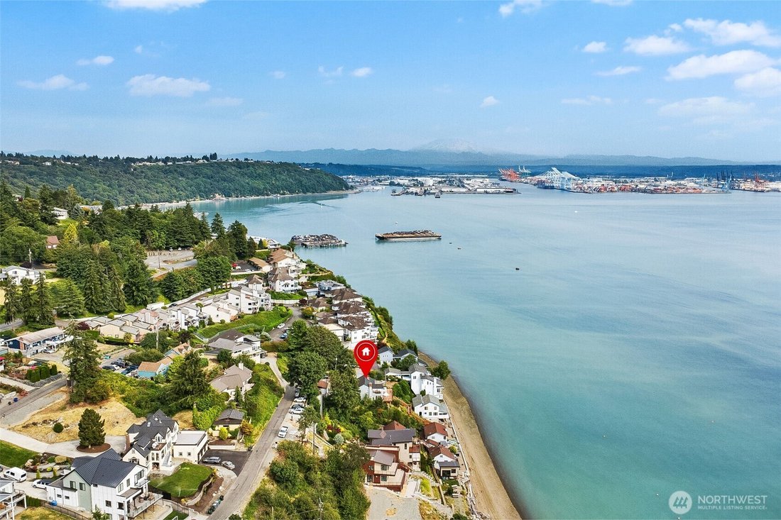 House in Tacoma, Washington, United States 1 - 18514630