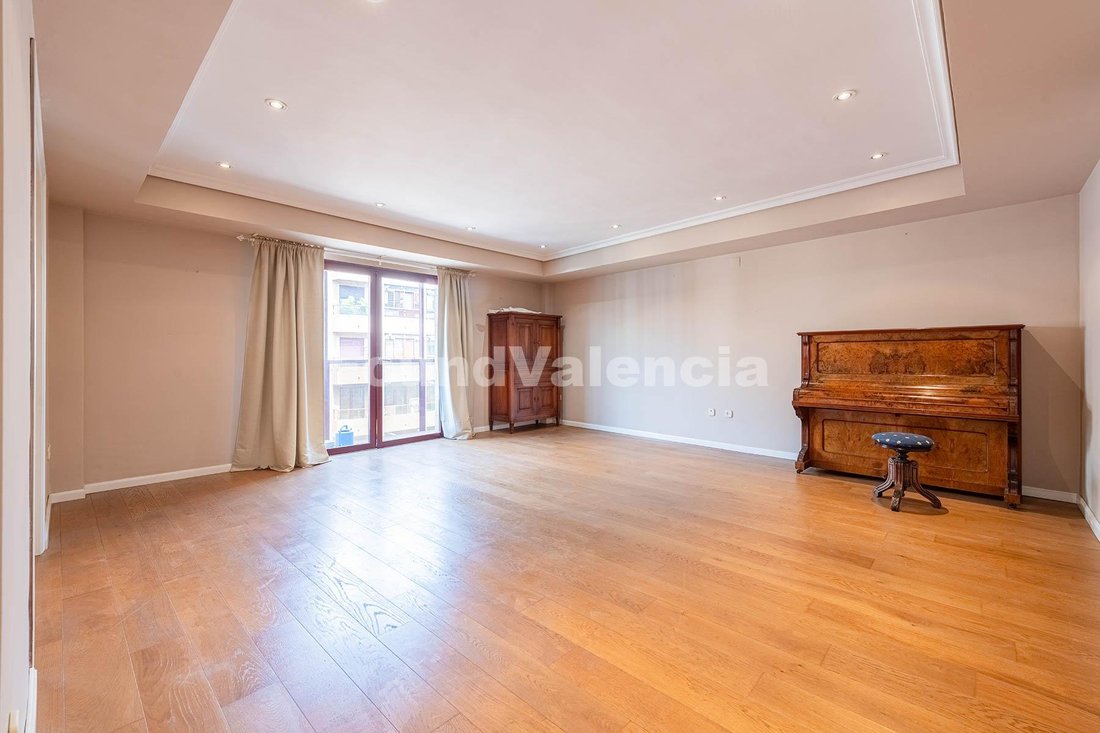 Apartment in Ciutat Vella, Valencia, Spain 3 - 18508156