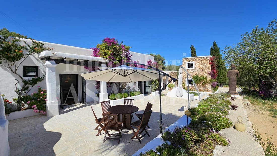 Farm Ranch in Santa Eularia des Riu, Balearic Islands, Spain 1 - 18479131