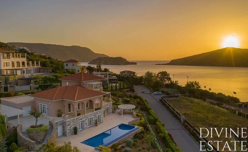 Villa in Community of Elounta, Agios Nikolaos Municipal Unit, Greece 1