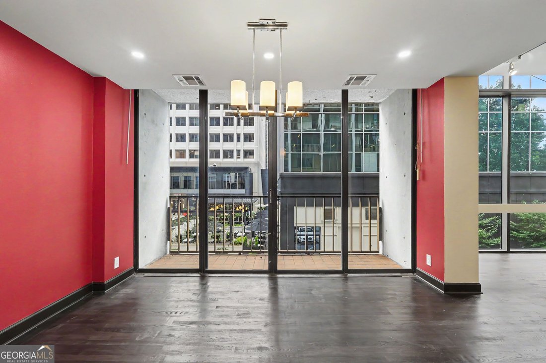 Condo in Atlanta, Georgia, United States 4 - 18517453
