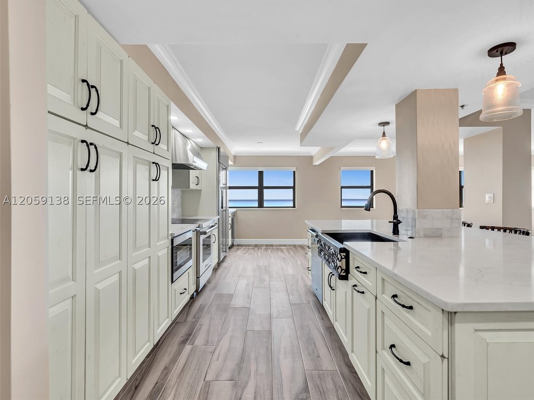 Condo in Hollywood, Florida, United States 5 - 18511306