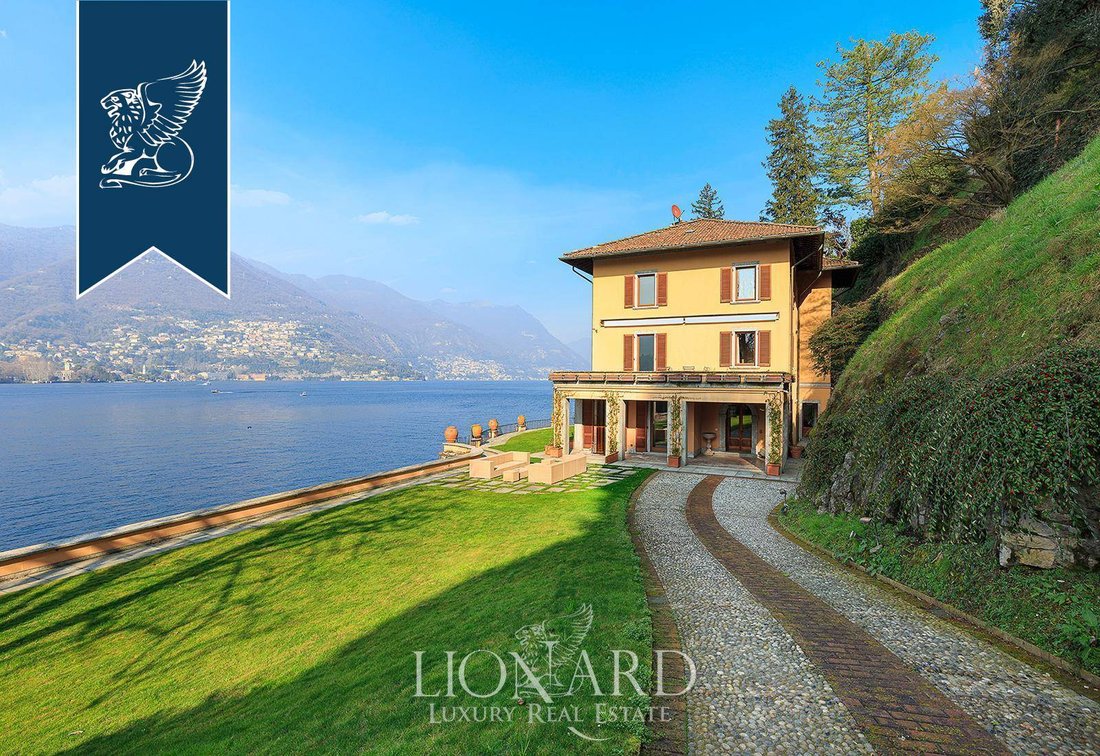 Villa in Eastern Lake Center, Como, Lombardy 3 - 17335630