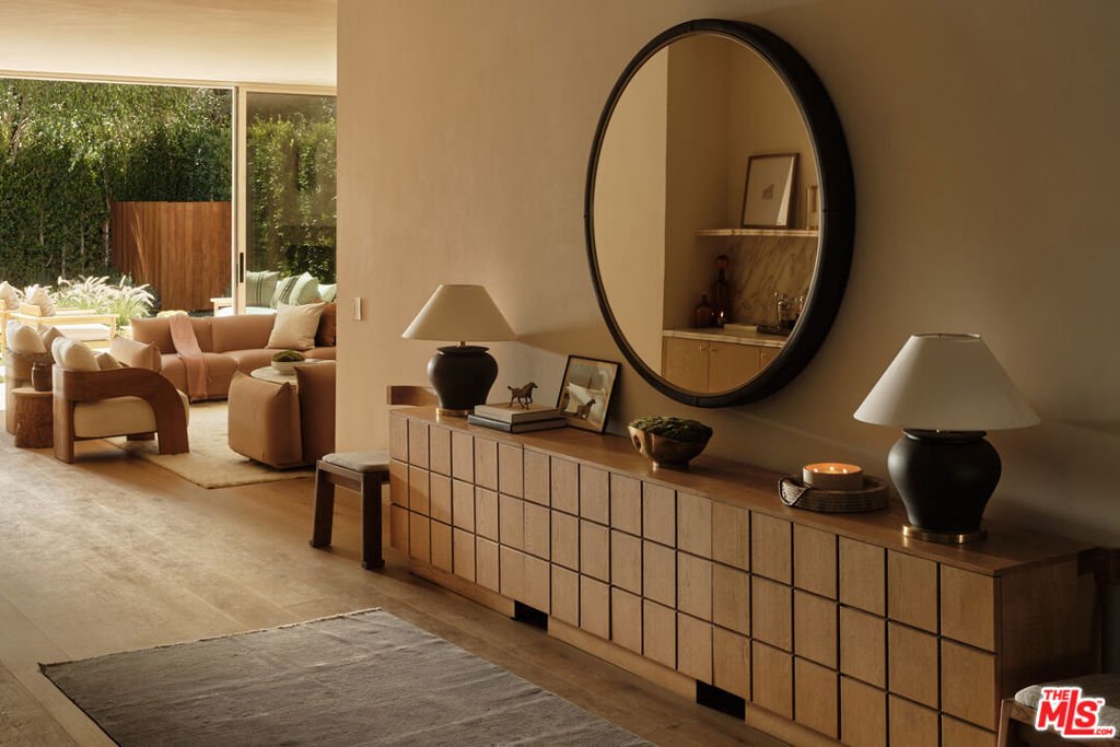 House in Los Angeles, California, United States 3 - 18511109