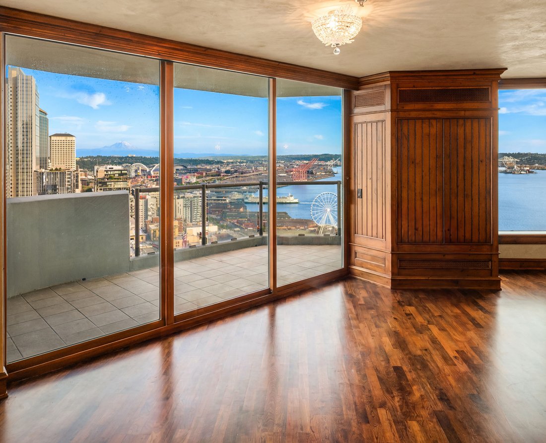 Condo in Seattle, Washington, United States 1 - 18444971