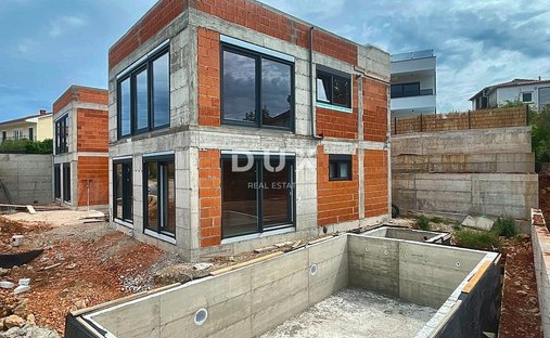 House in Brzac, Primorje-Gorski Kotar County, Croatia 1