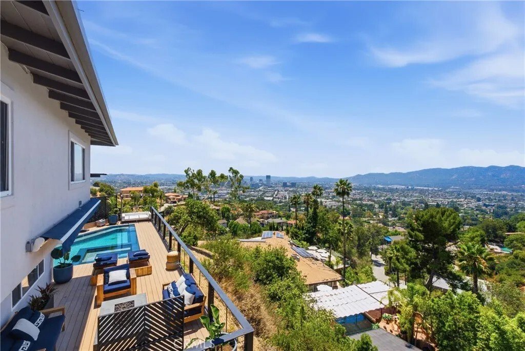 House in Glendale, California, United States 5 - 18515418
