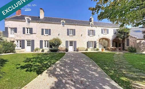 House in Cizay-la-Madeleine, Pays de la Loire, France 1