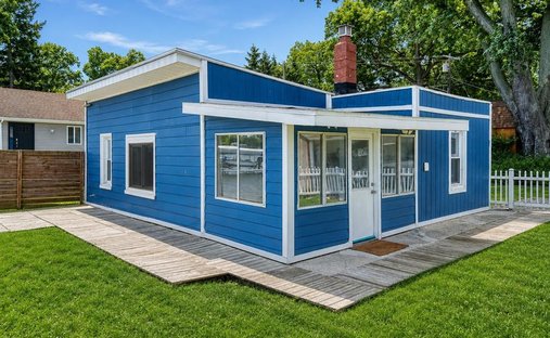 House in Orchard Lake Village, Michigan, United States 1