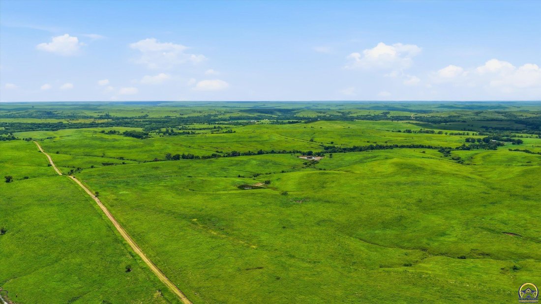 Land in Alma, Kansas, United States 3 - 18508880