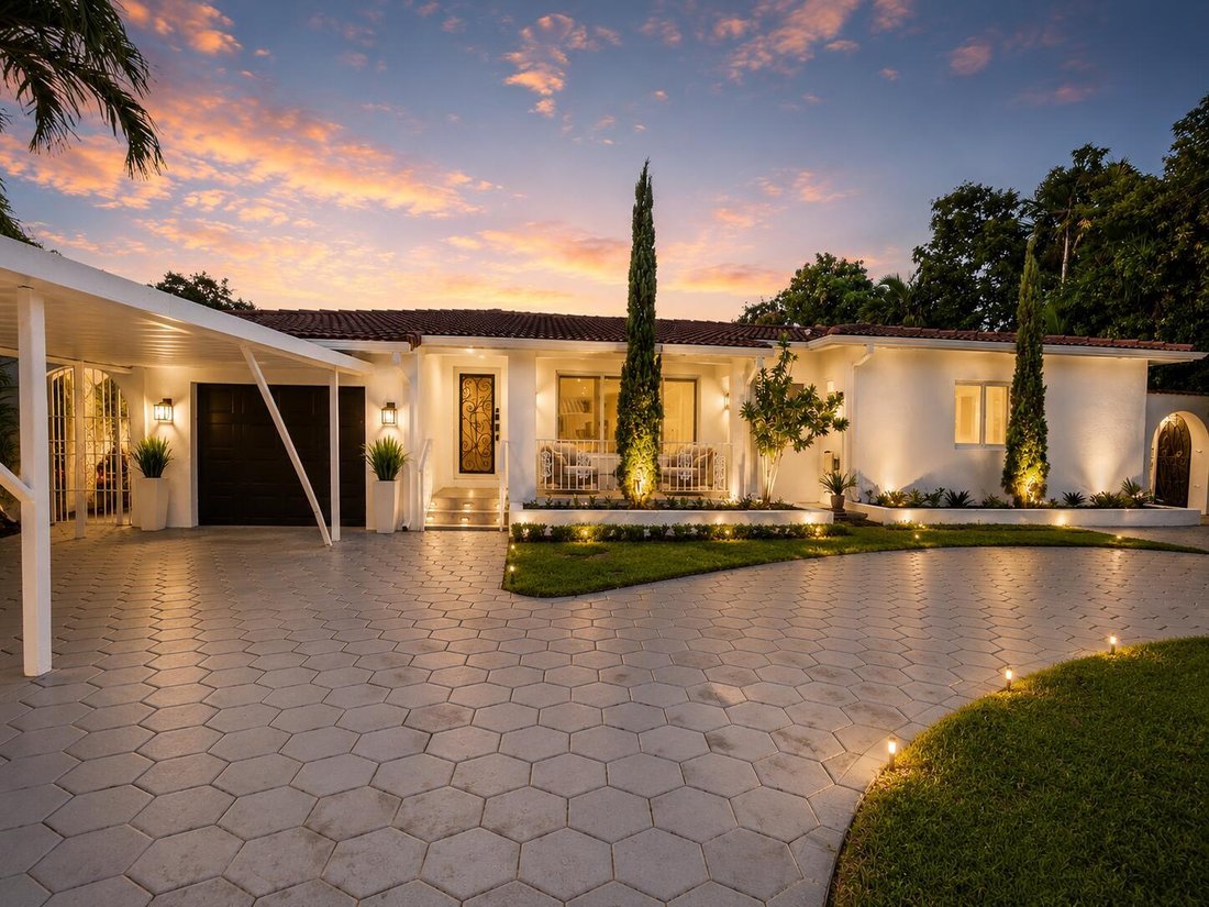 House in Miami, Florida, United States 1 - 18419470