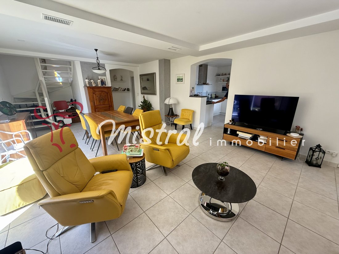 Villa in Centre Ville, Aigues-Mortes, France 3 - 18511709