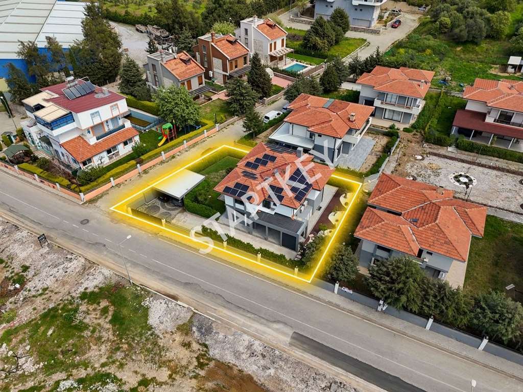 Yelki, İzmir, Turkey 1 - 18508712