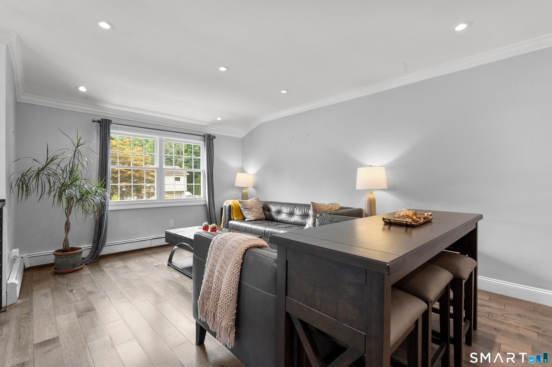 Norwalk, Connecticut, United States 5 - 18510391