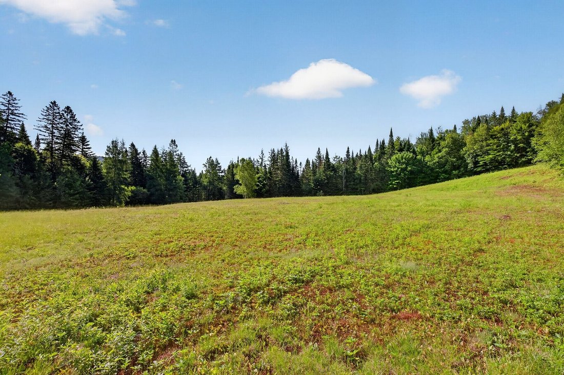 Land in Lac-Beauport, Quebec, Canada 4 - 18522500