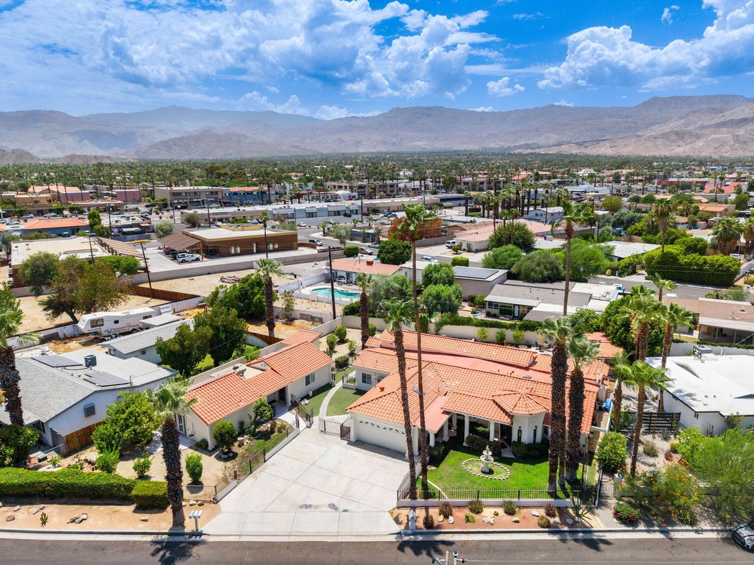 Palm Desert, California, United States 4 - 18514895