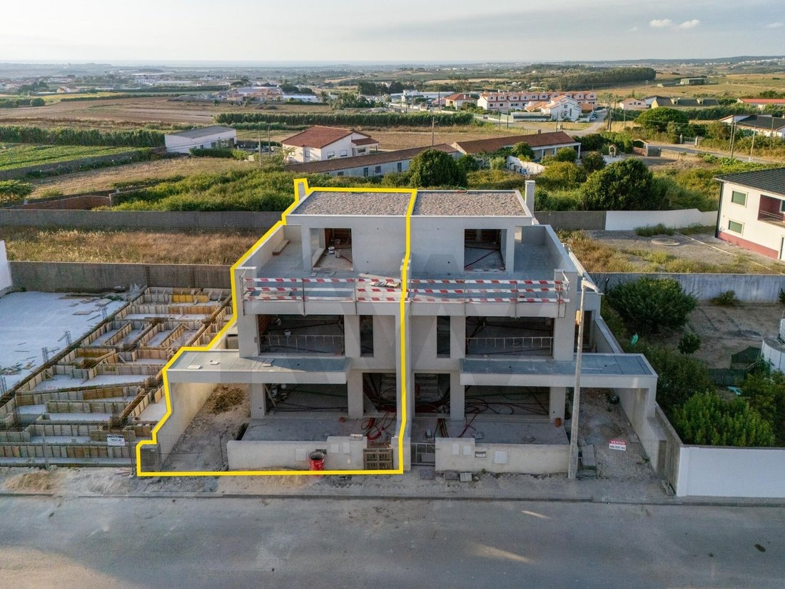 House in Atouguia da Baleia, Leiria District, Portugal 2 - 18515500