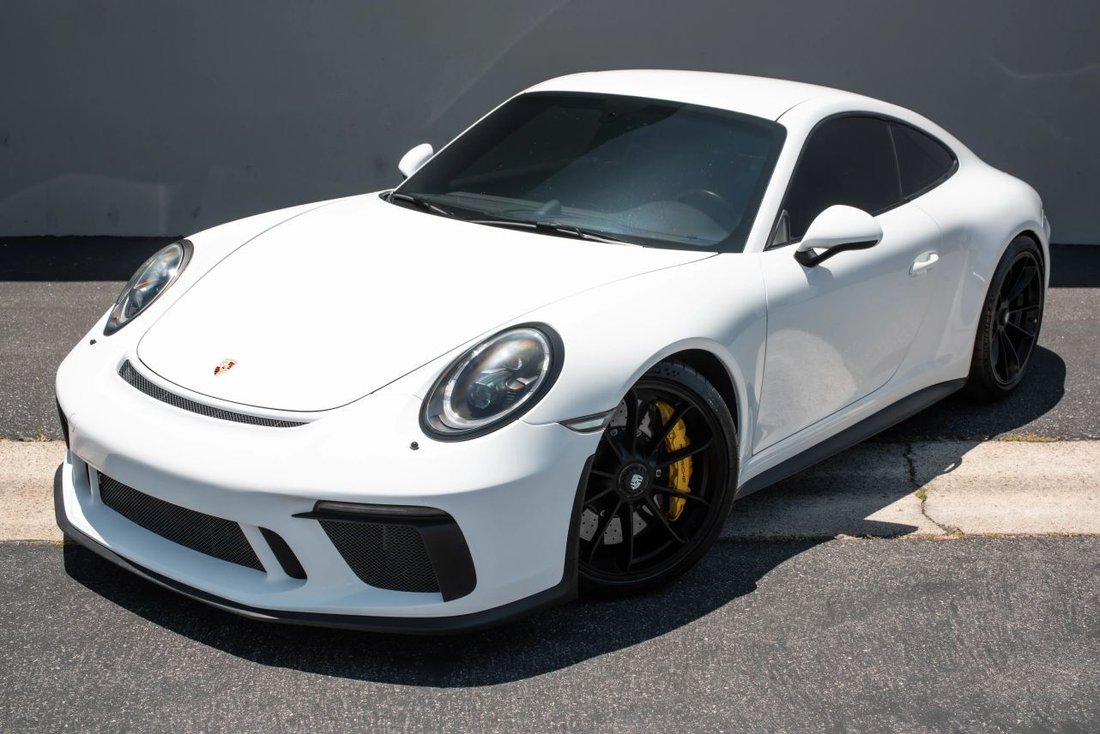Coupe in Costa Mesa, CA, United States 2 - 18516367