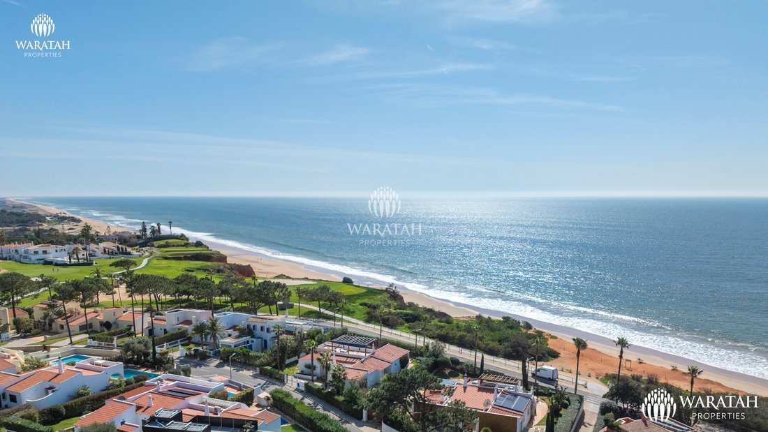 Villa in Vale do Lobo, Almancil, Portugal 1 - 18516607
