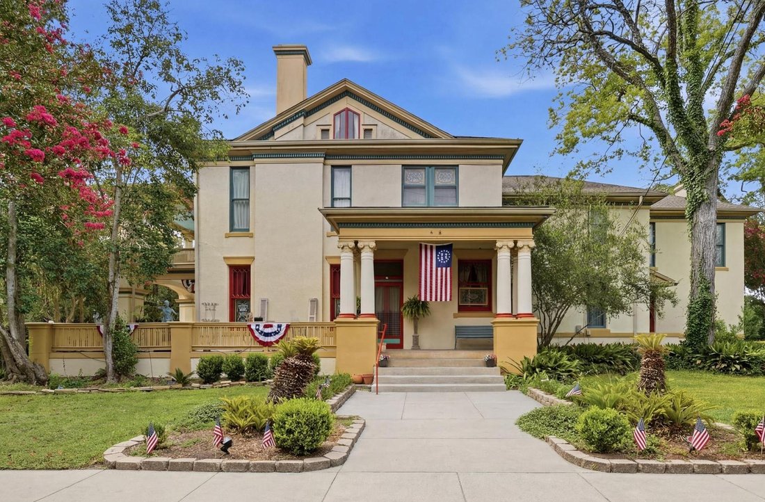 House in Gonzales, Texas, United States 4 - 18512175