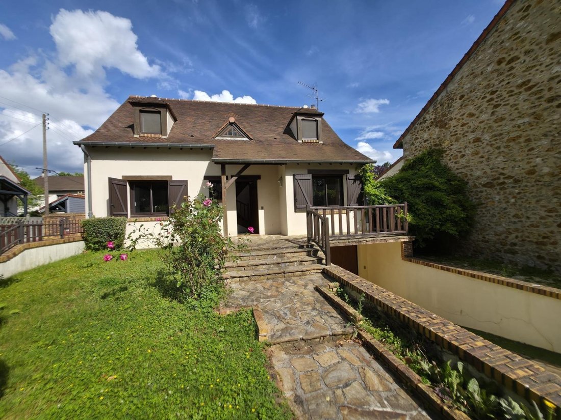 House in Villemoisson-sur-Orge, Ile-de-France, France 1 - 17398461