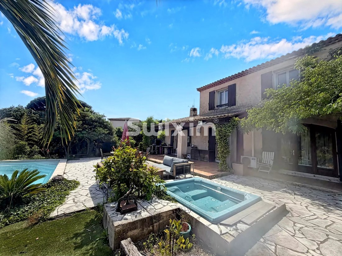 House in Gassin, Provence-Alpes-Côte d'Azur, France 2 - 18457423